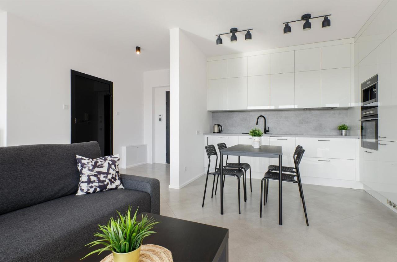 Goldaparts Manufaktura Premium Apartment Lodz  Ngoại thất bức ảnh